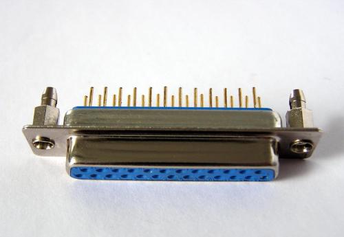 D-SUB混合連接器可以給我們帶來哪些好處？